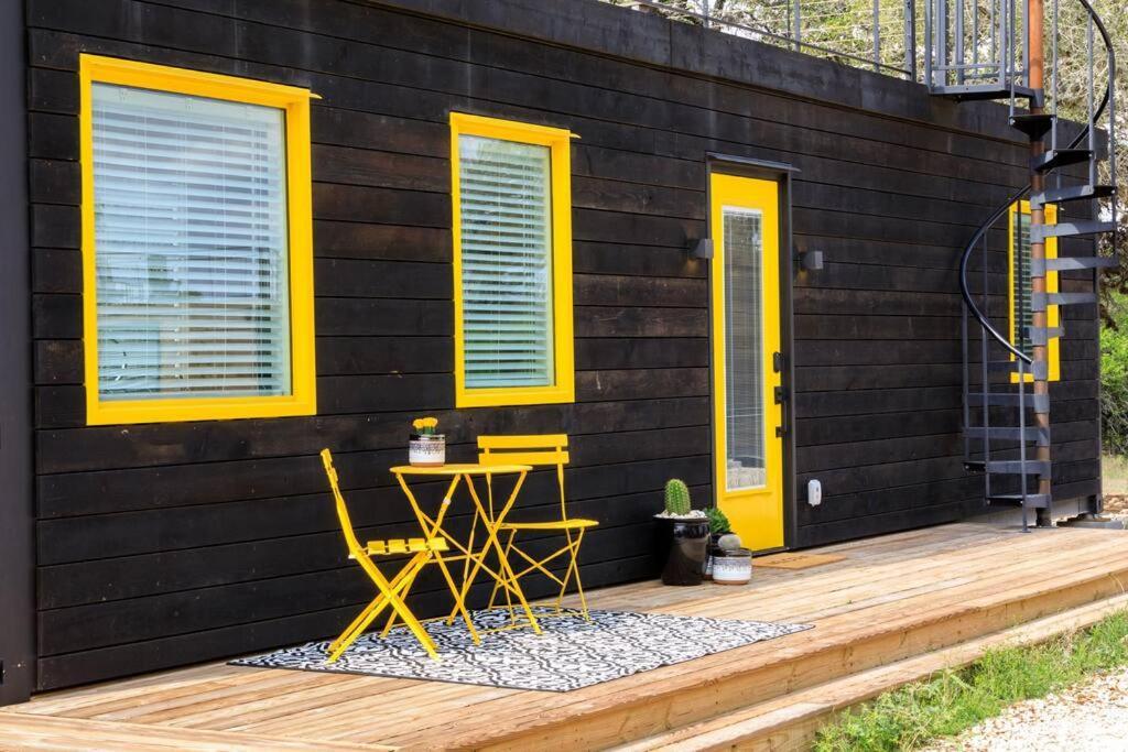 Holiday home New The Yellow Beacon-luxury Shipping Container