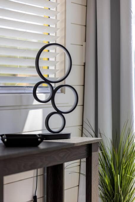 New The Yellow Beacon-luxury Shipping Container